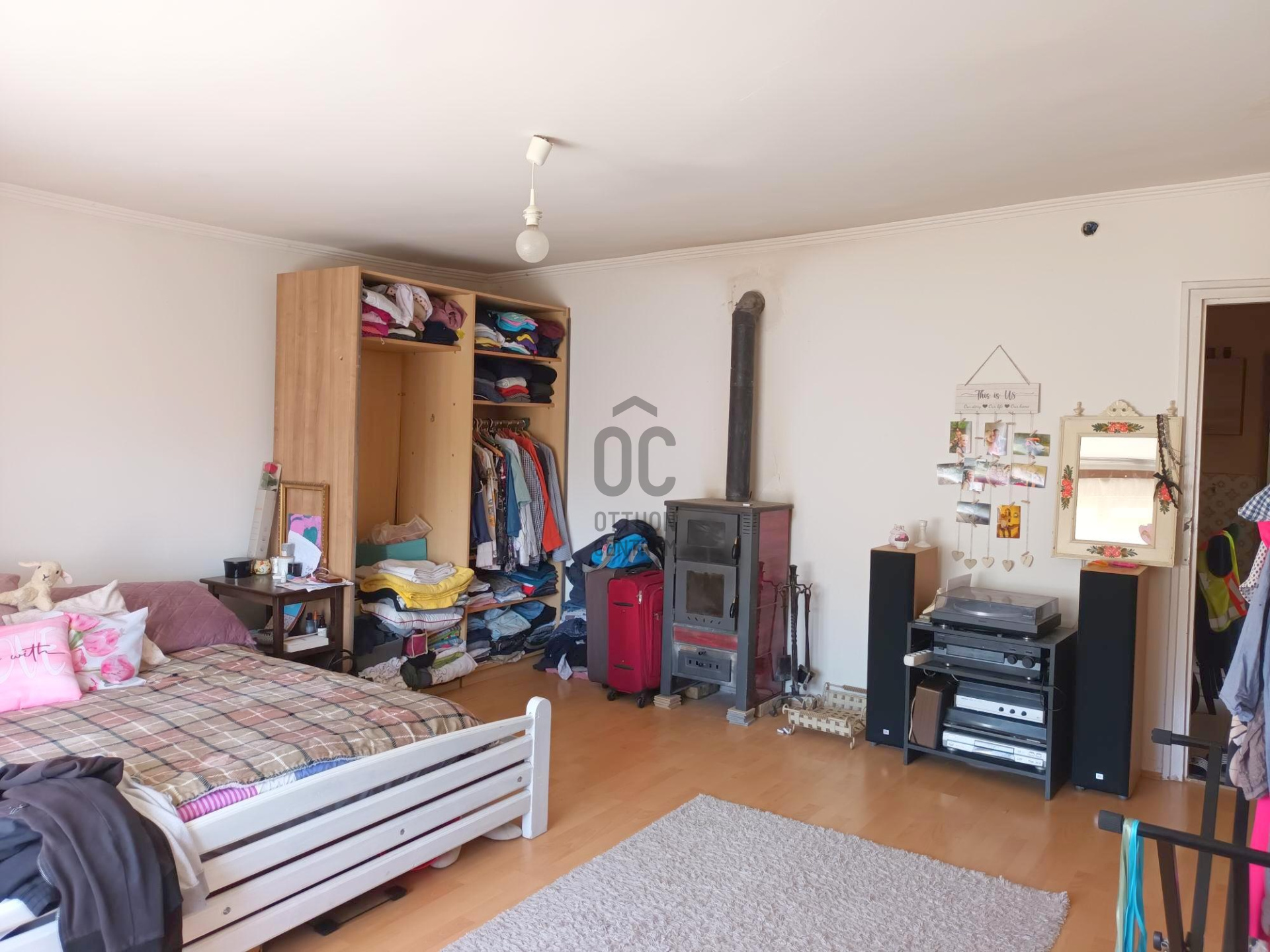 Gallery zoom image
