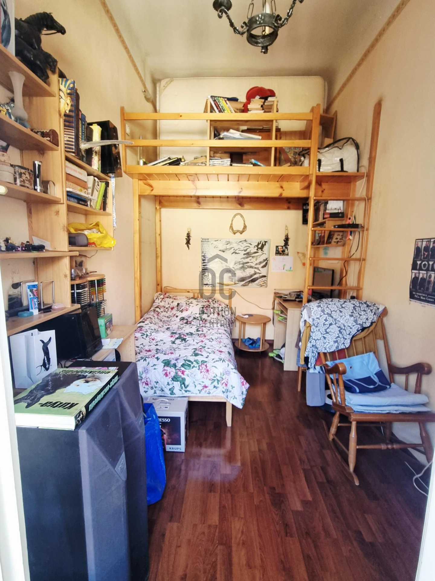 Gallery zoom image