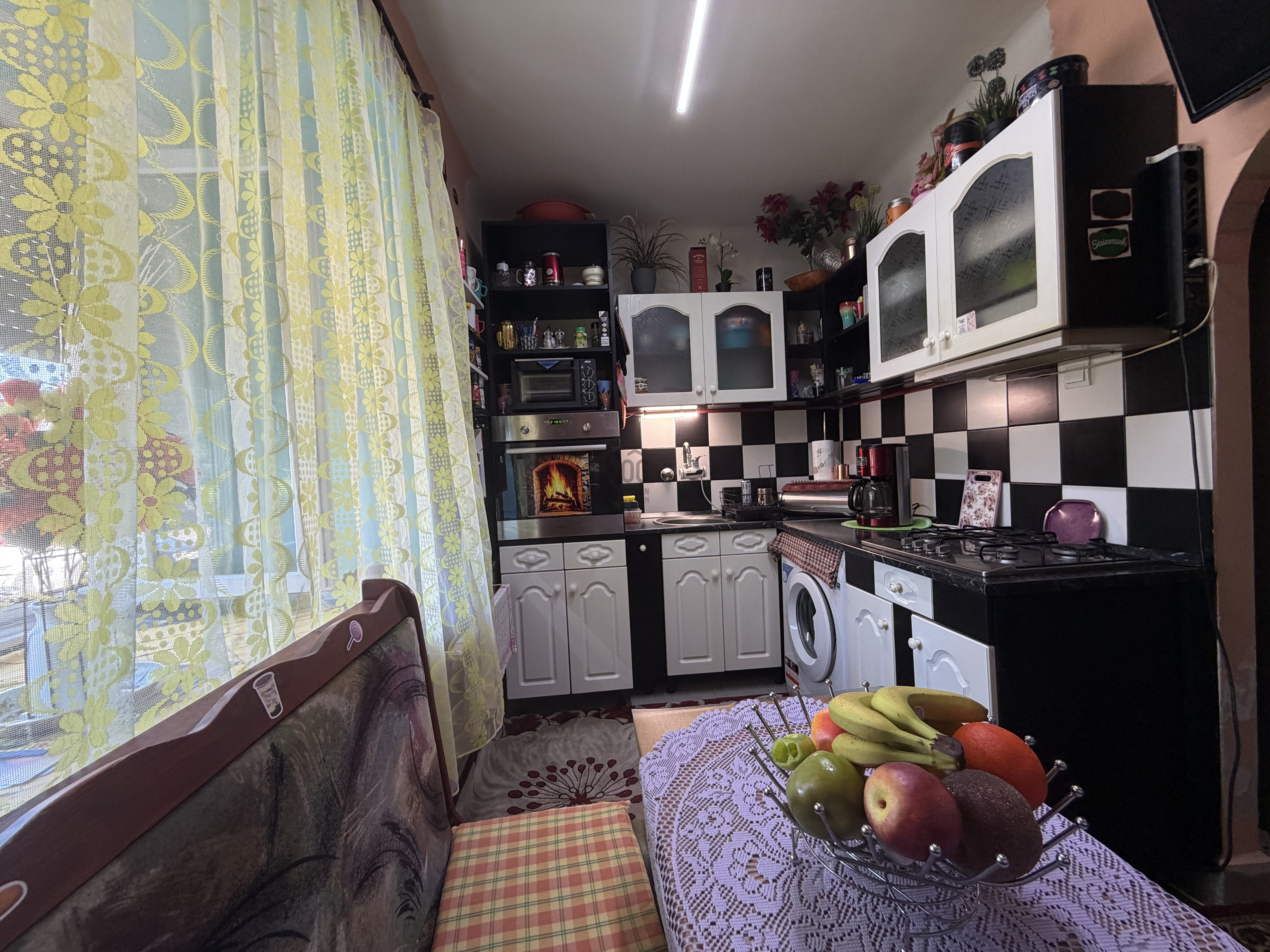 Gallery zoom image