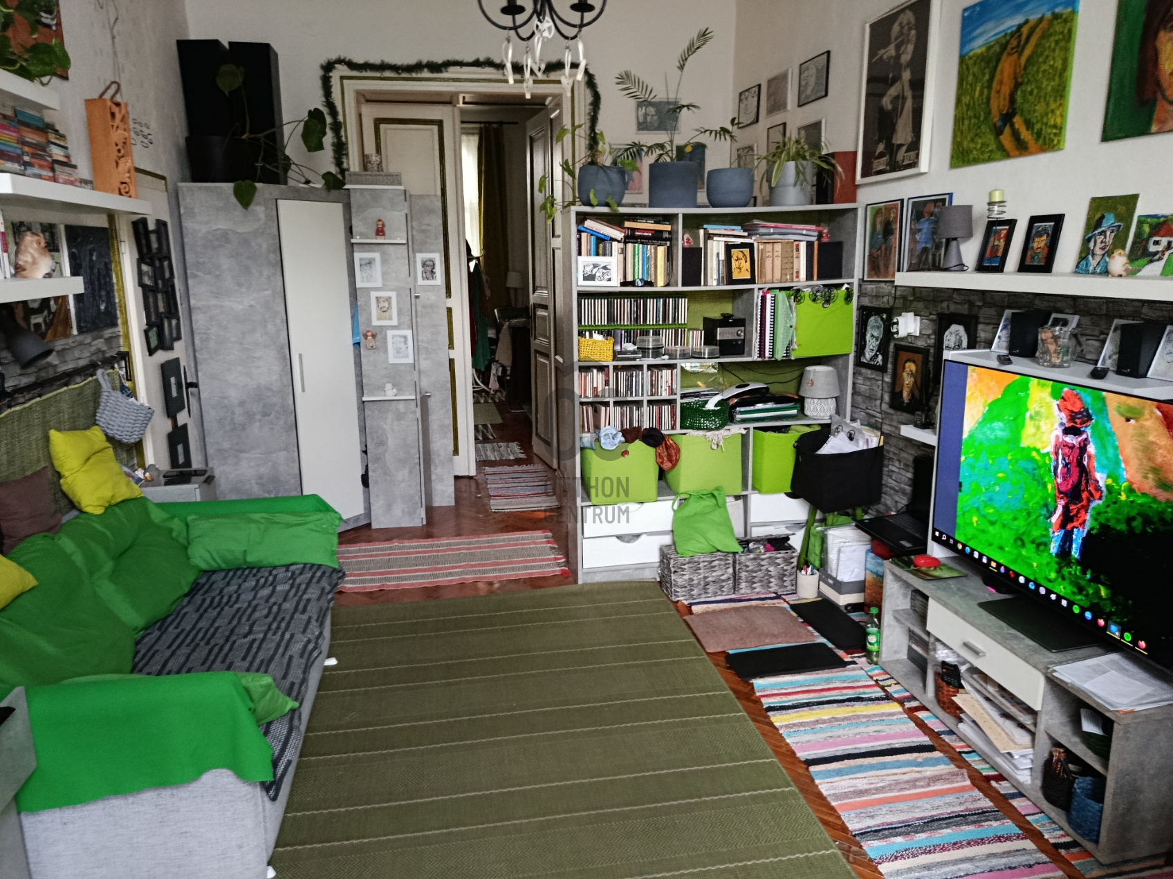 Gallery zoom image