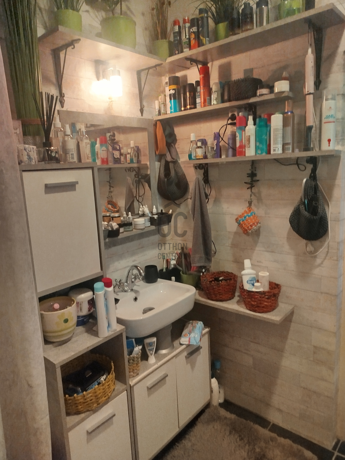 Gallery zoom image