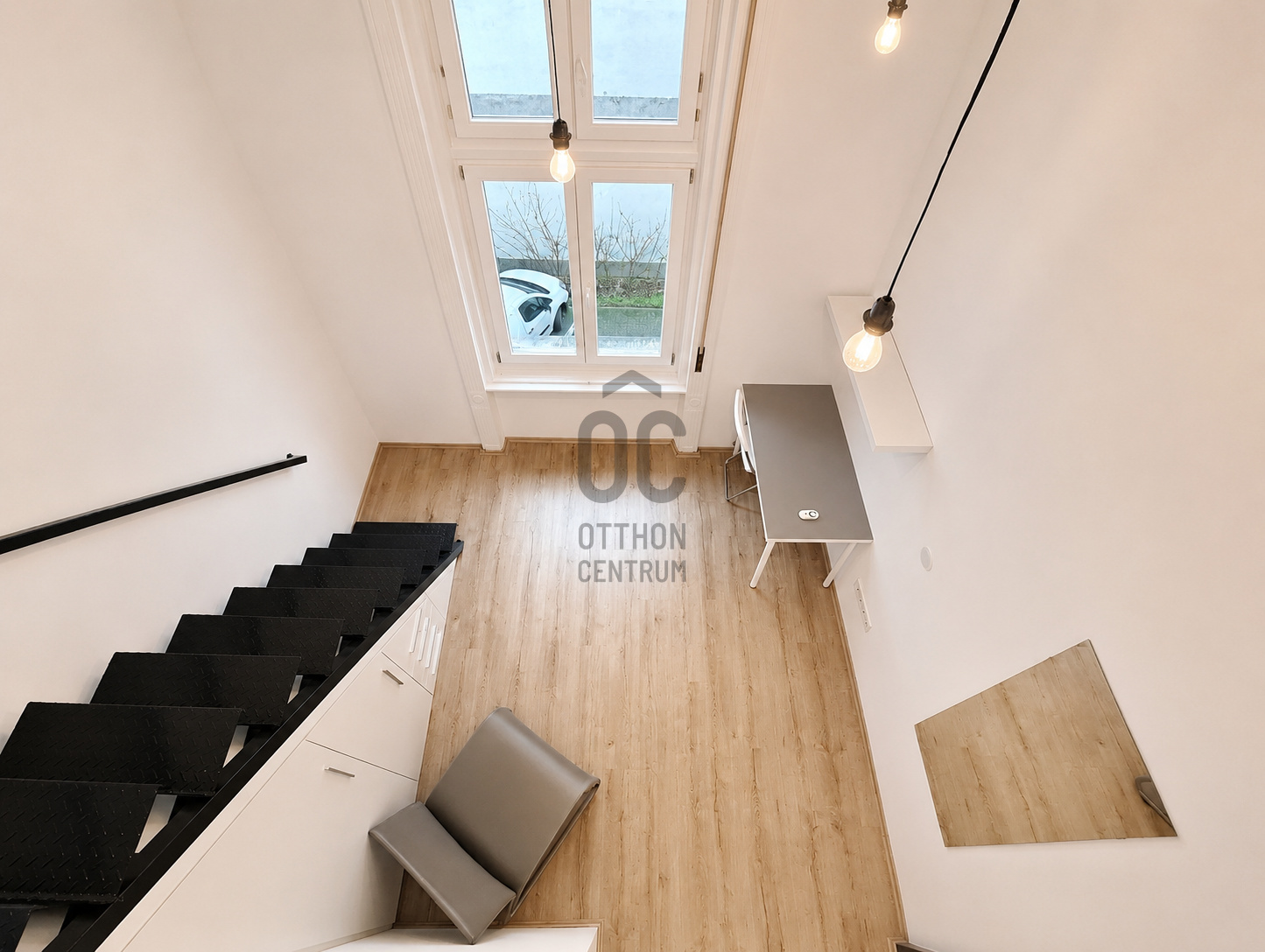 Gallery zoom image