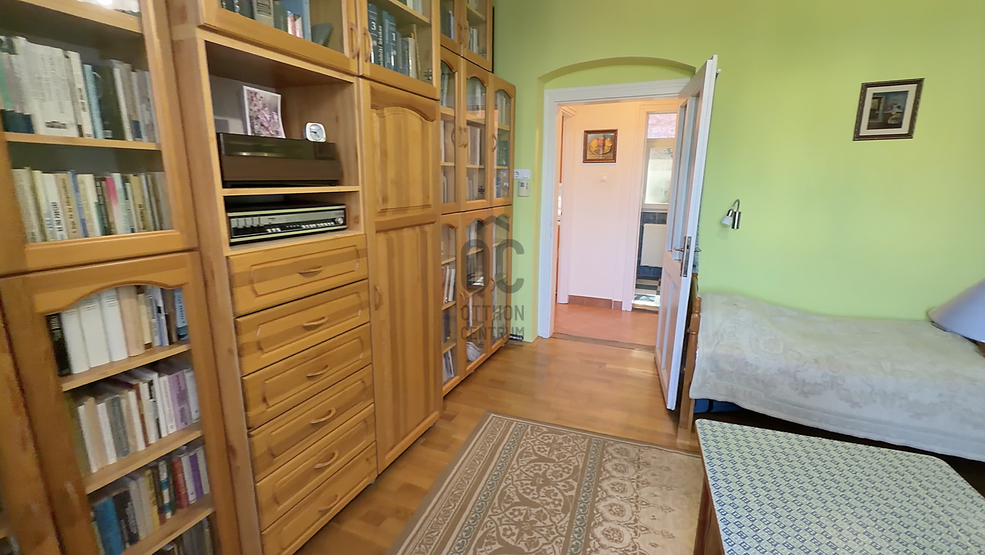 Gallery zoom image