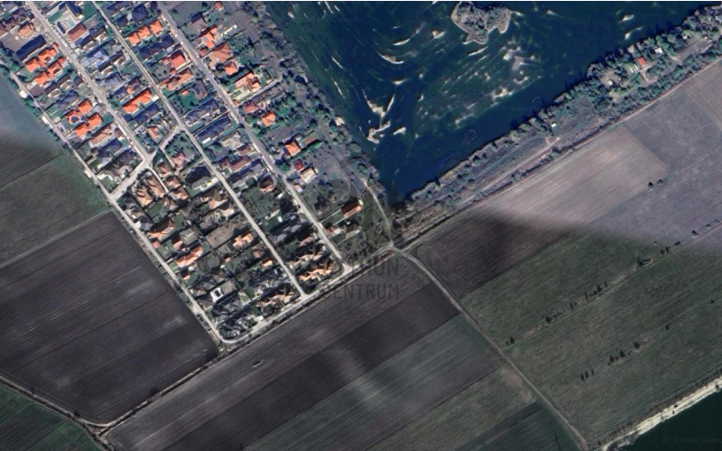 Telek · 44.000.000 Ft