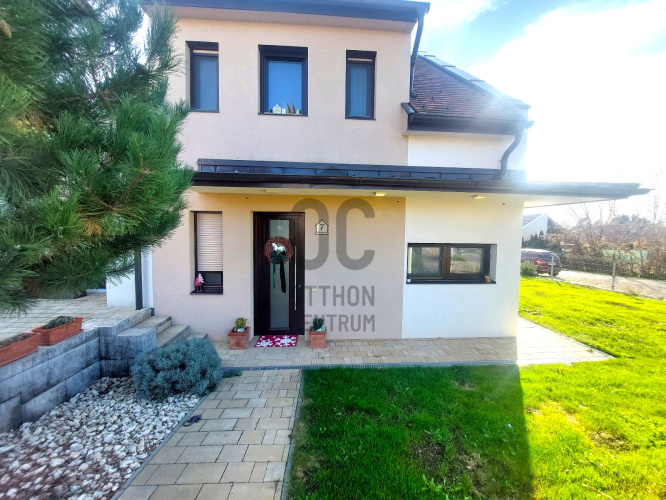 5 bed · 160m² · Ház · 299.000.000 Ft