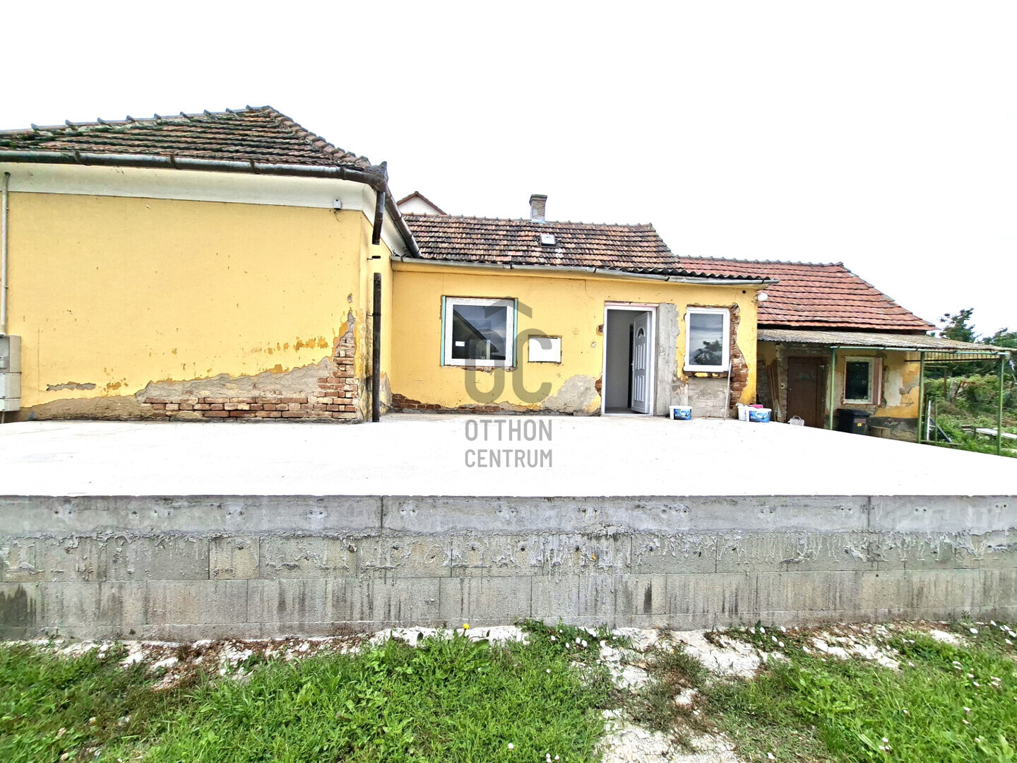 Gallery zoom image