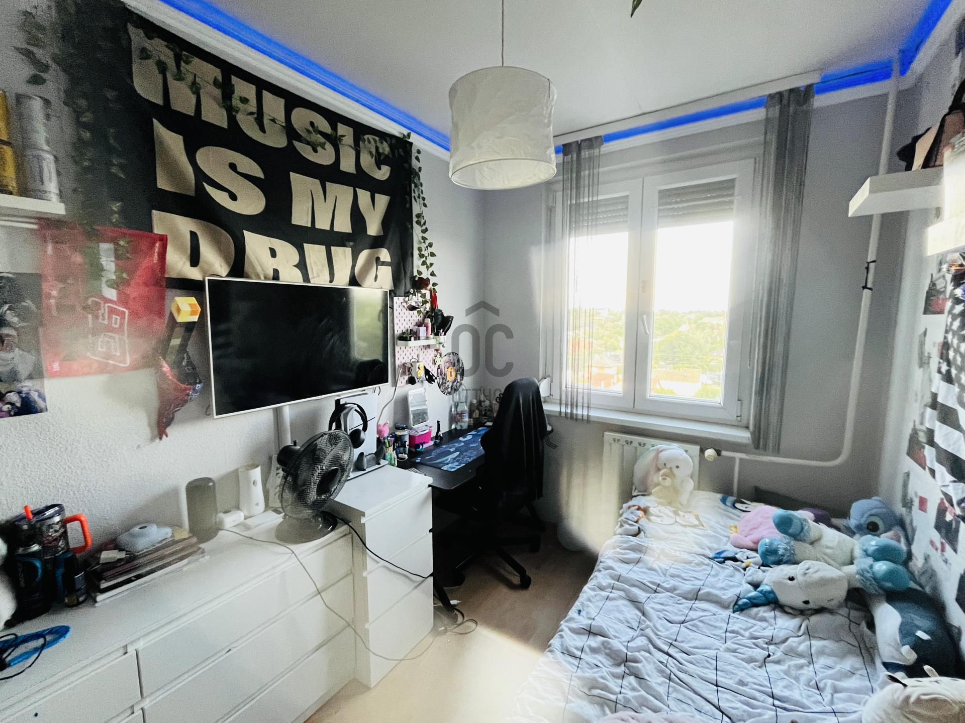 Gallery zoom image