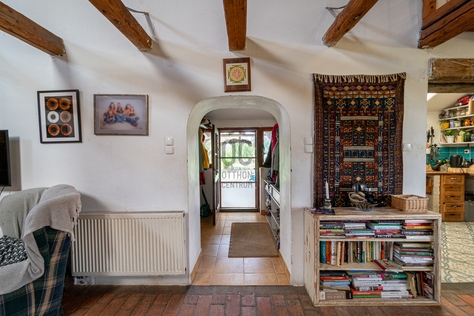 Gallery zoom image