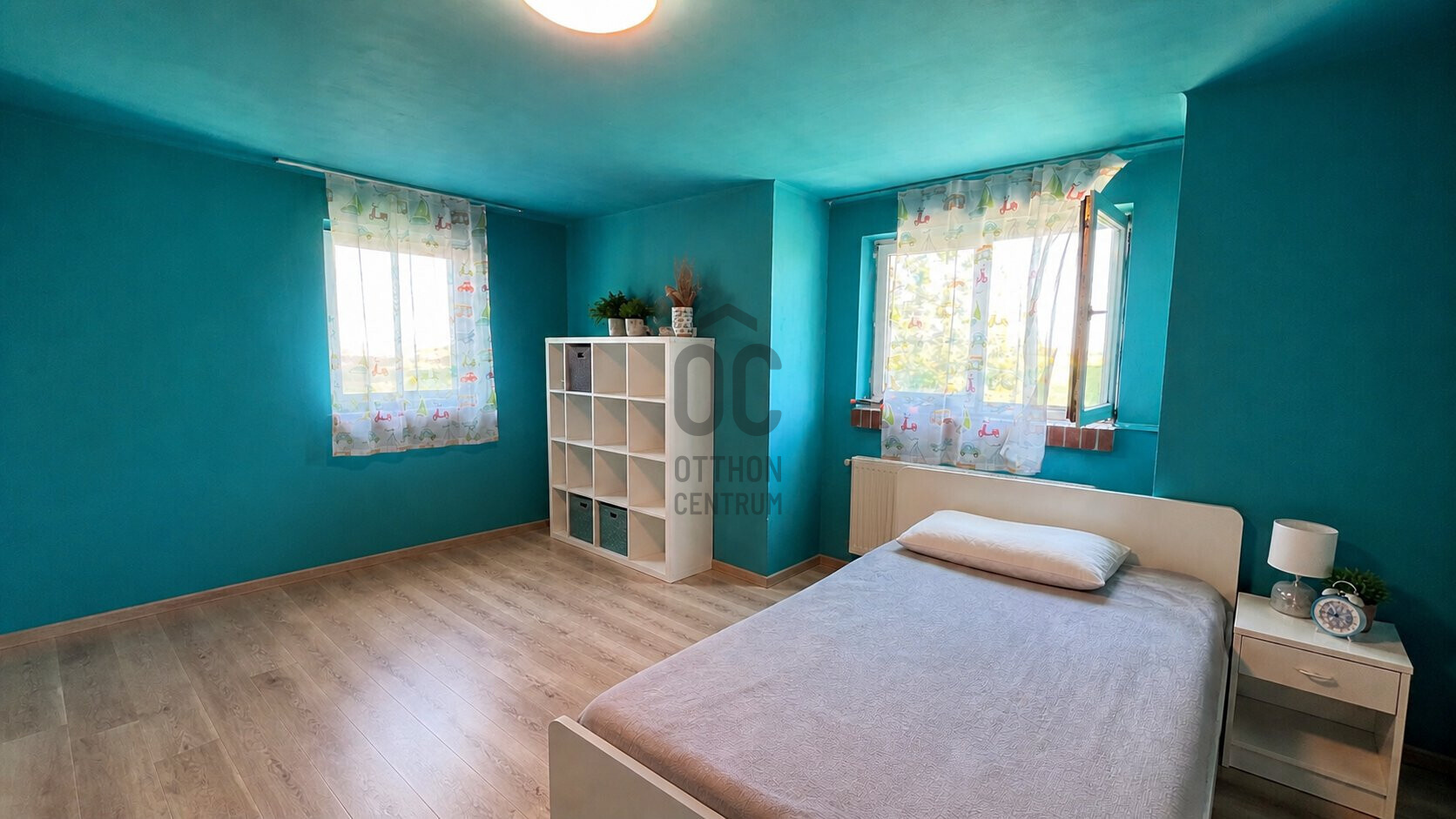 Gallery zoom image