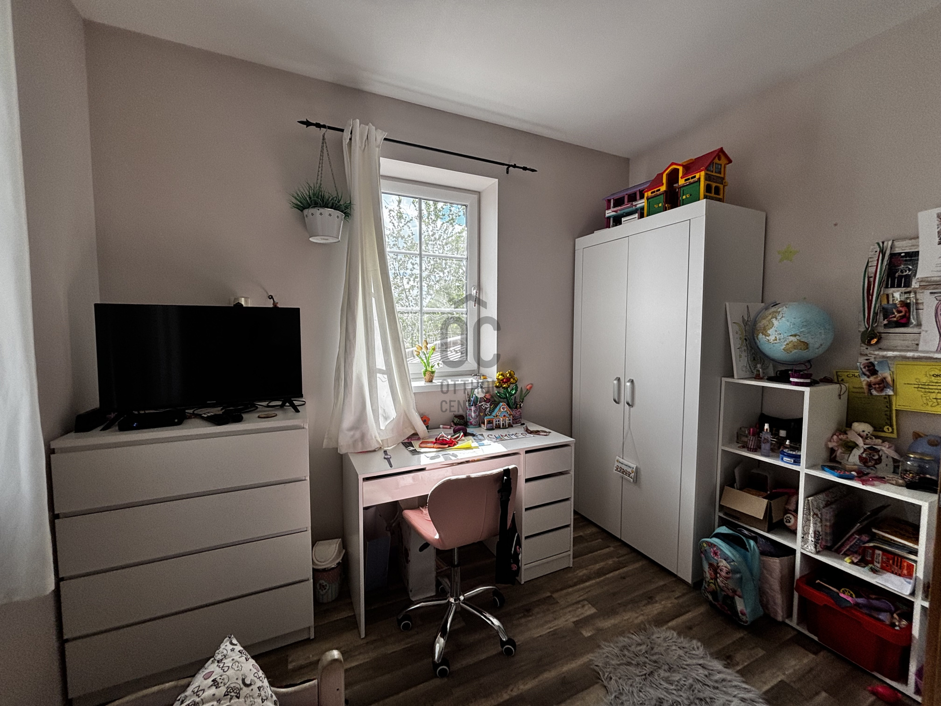 Gallery zoom image