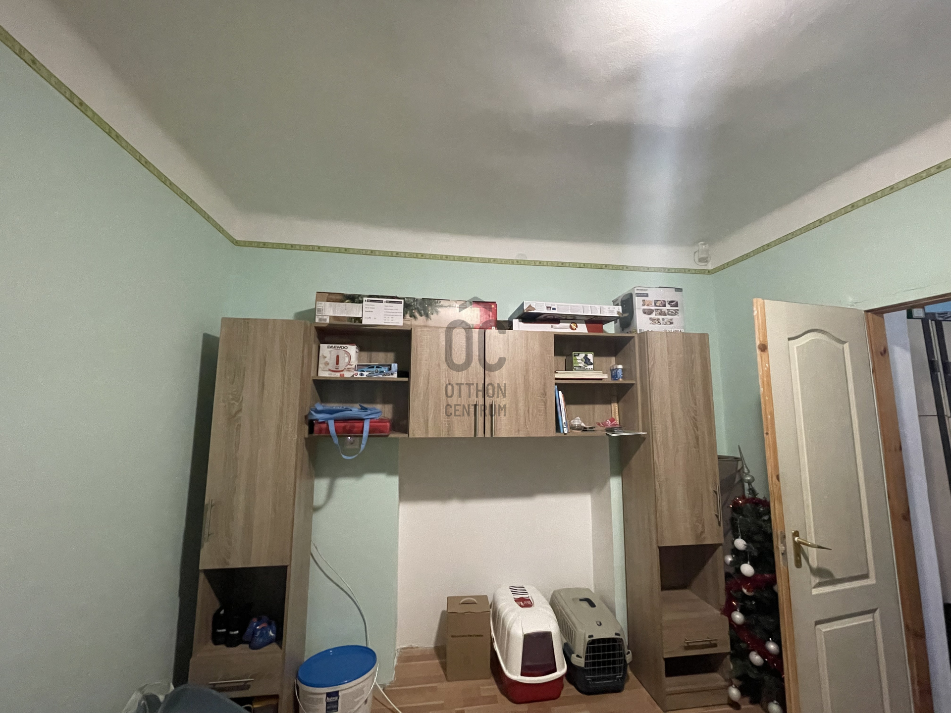 Gallery zoom image