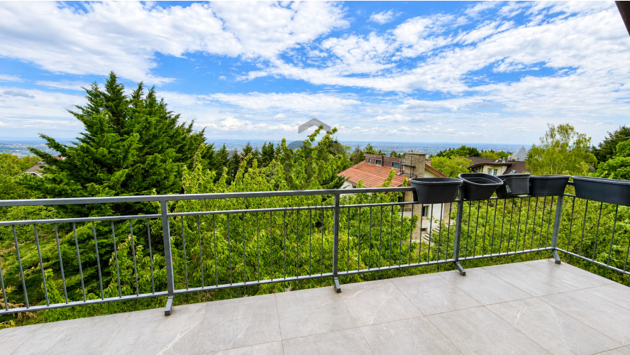 4 bed · 108m² · Lakás · 175.000.000 Ft