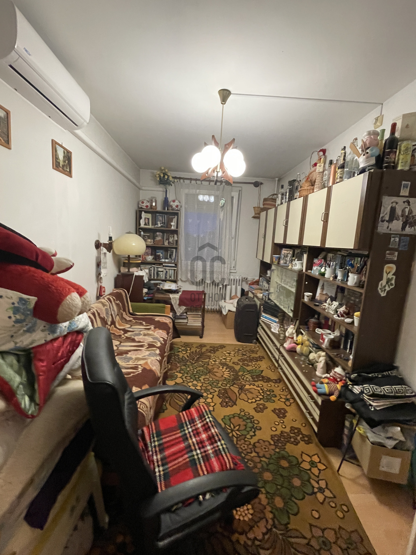 Gallery zoom image