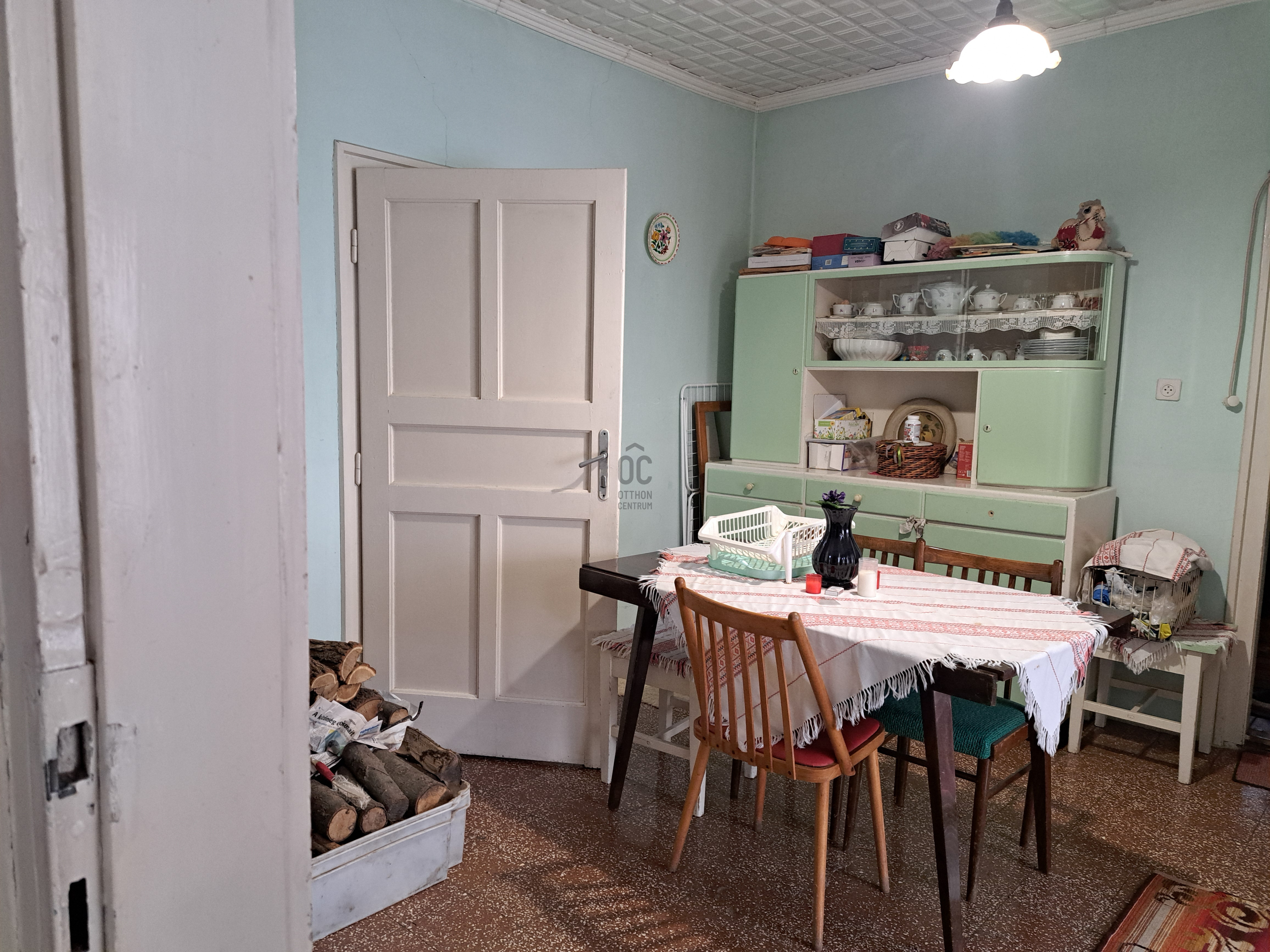 Gallery zoom image