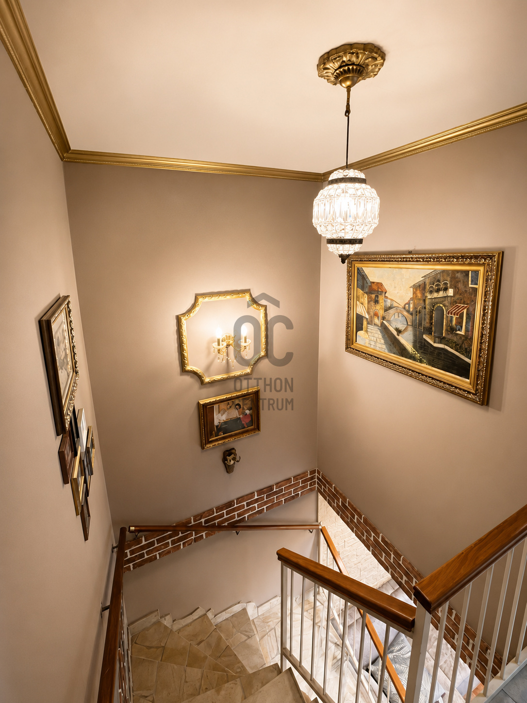 Gallery zoom image