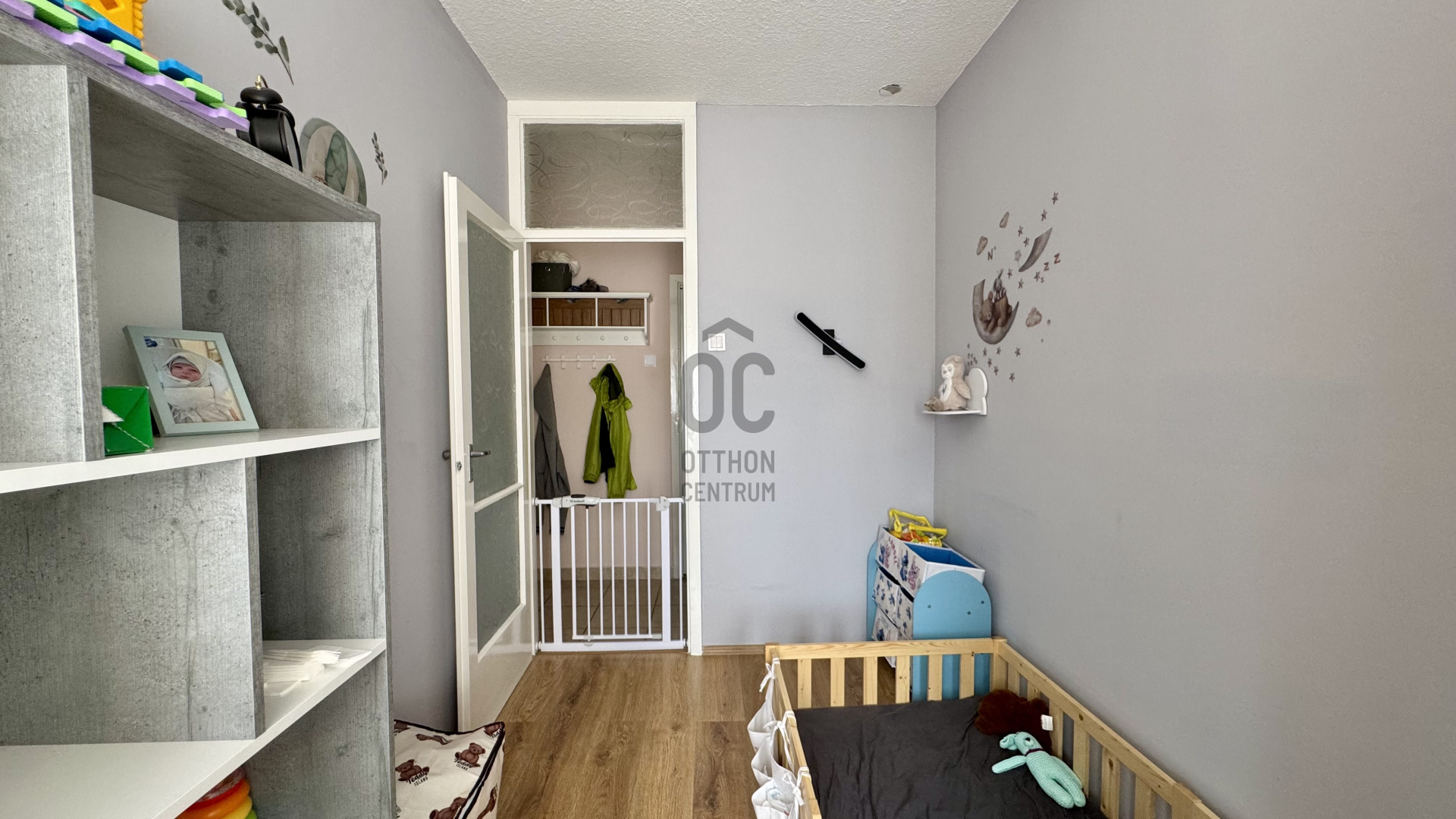 Gallery zoom image