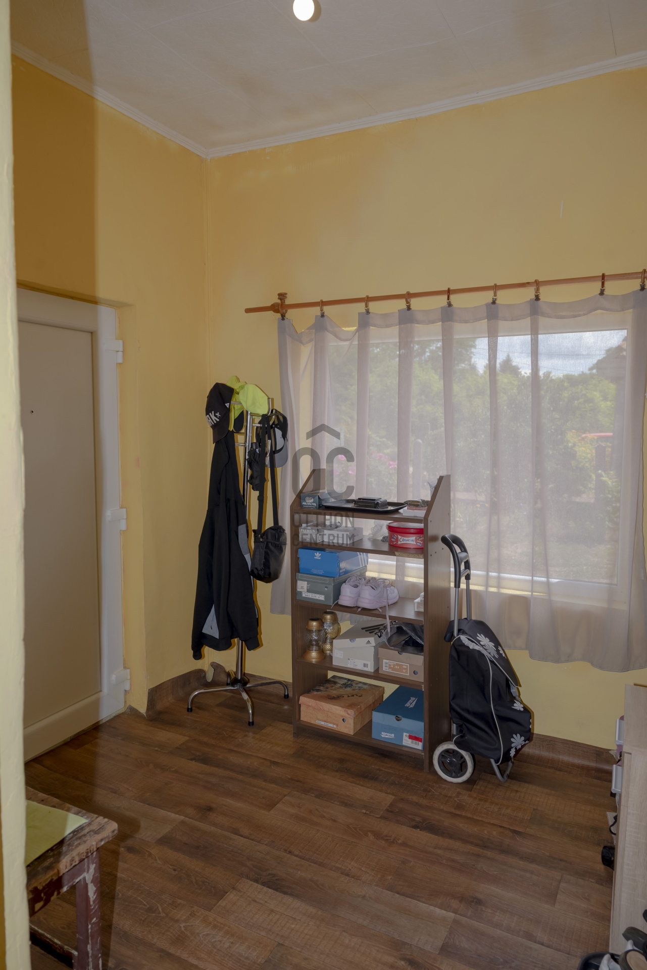 Gallery zoom image