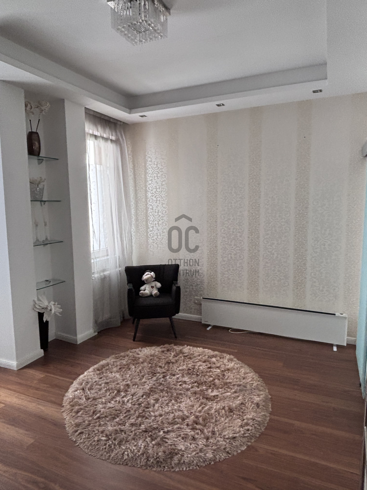 Gallery zoom image