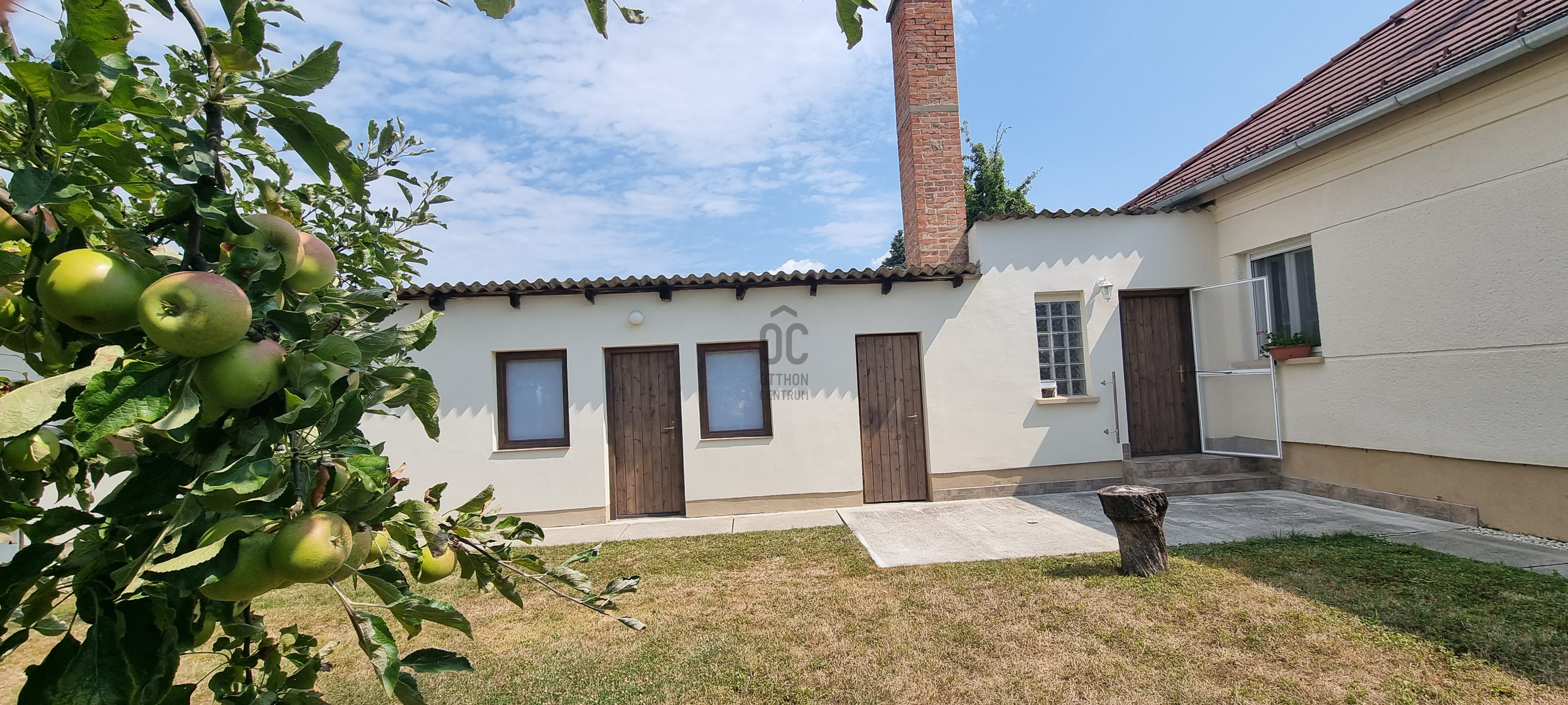 Gallery zoom image