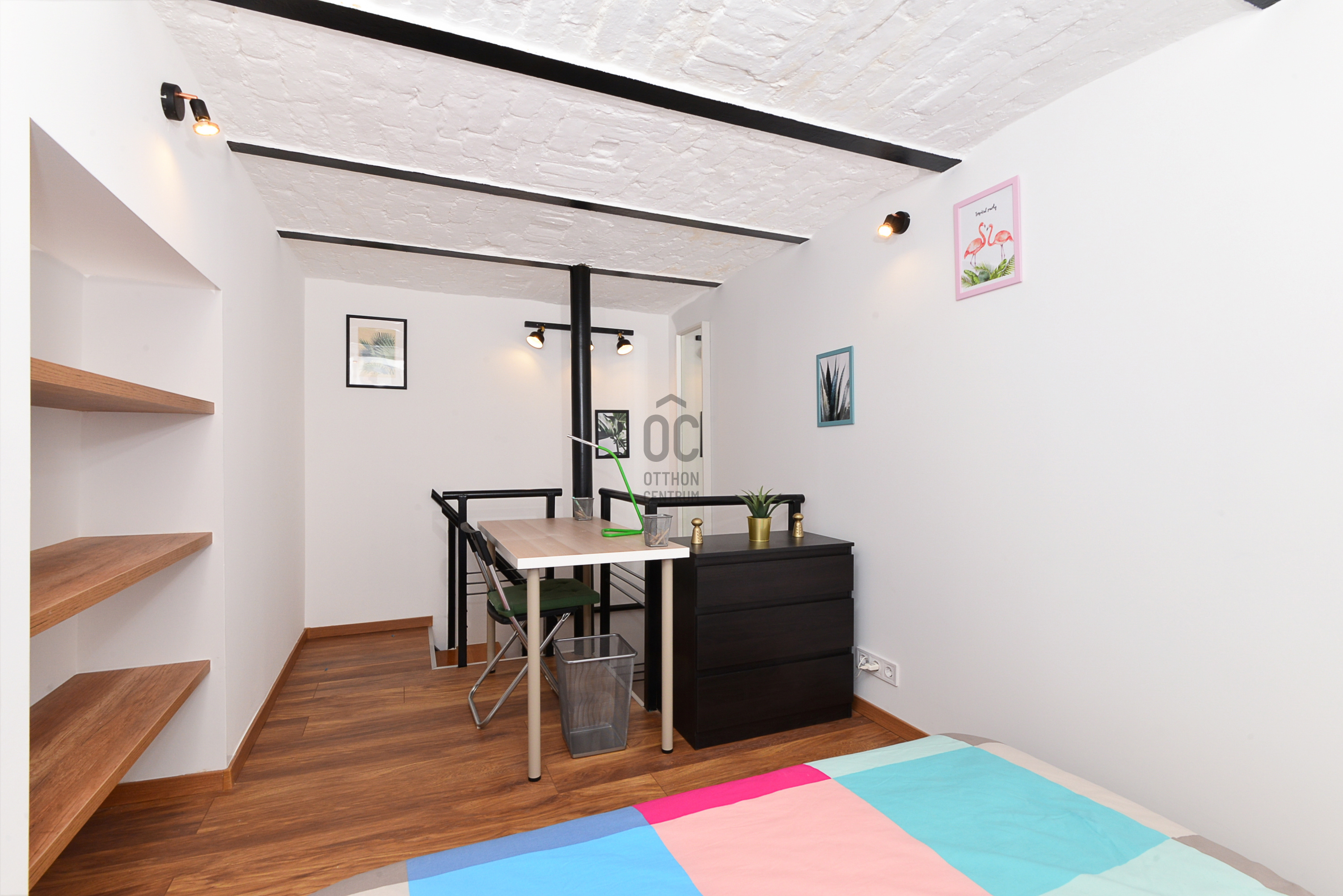 Gallery zoom image