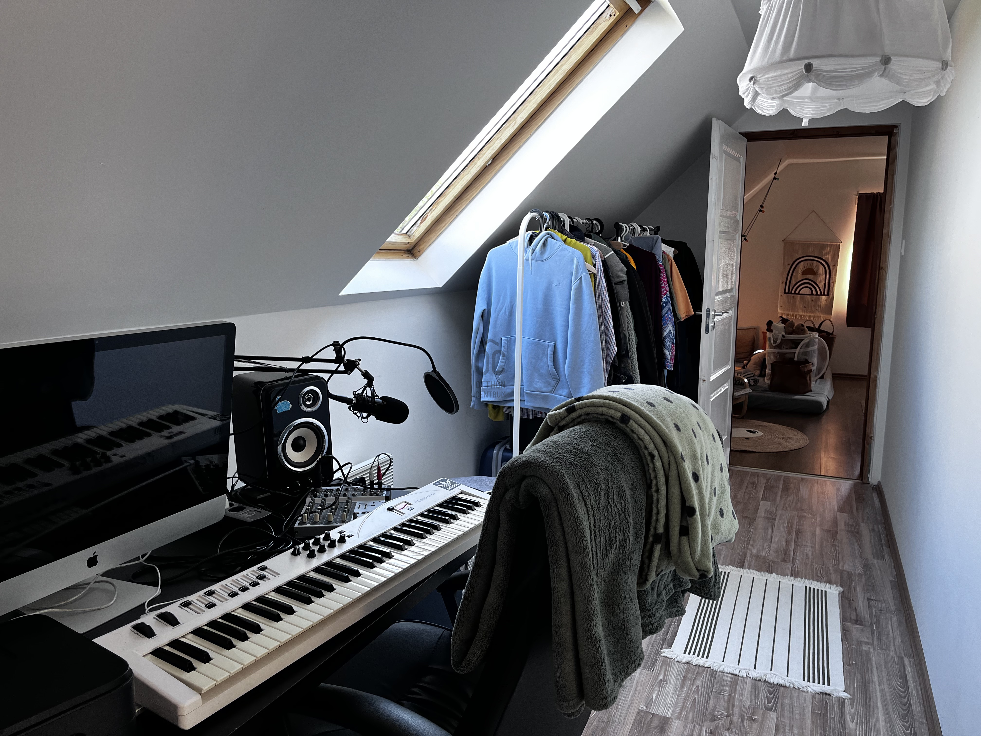 Gallery zoom image