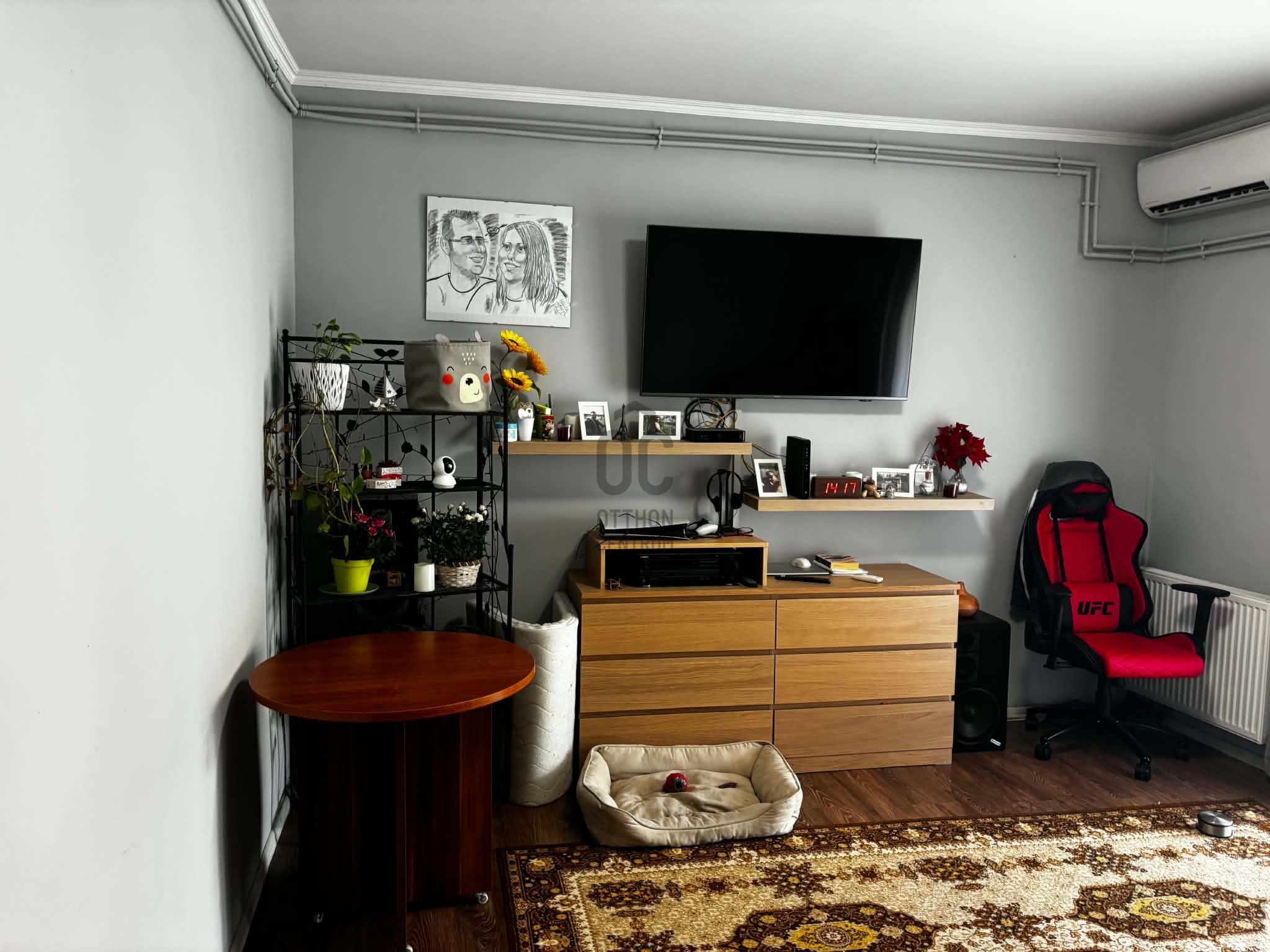 Gallery zoom image