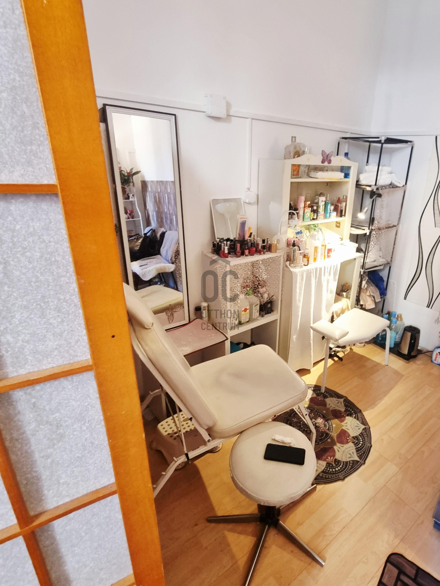 Gallery zoom image