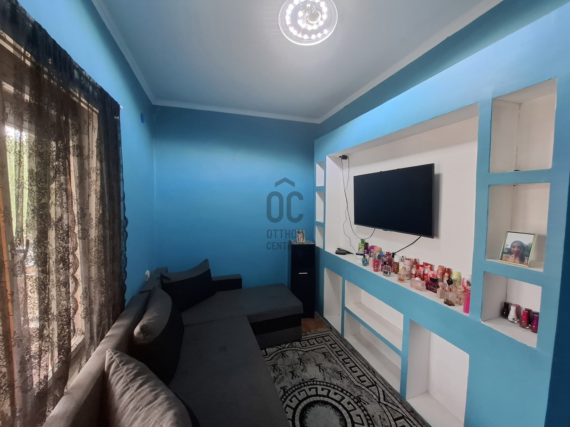 Gallery zoom image