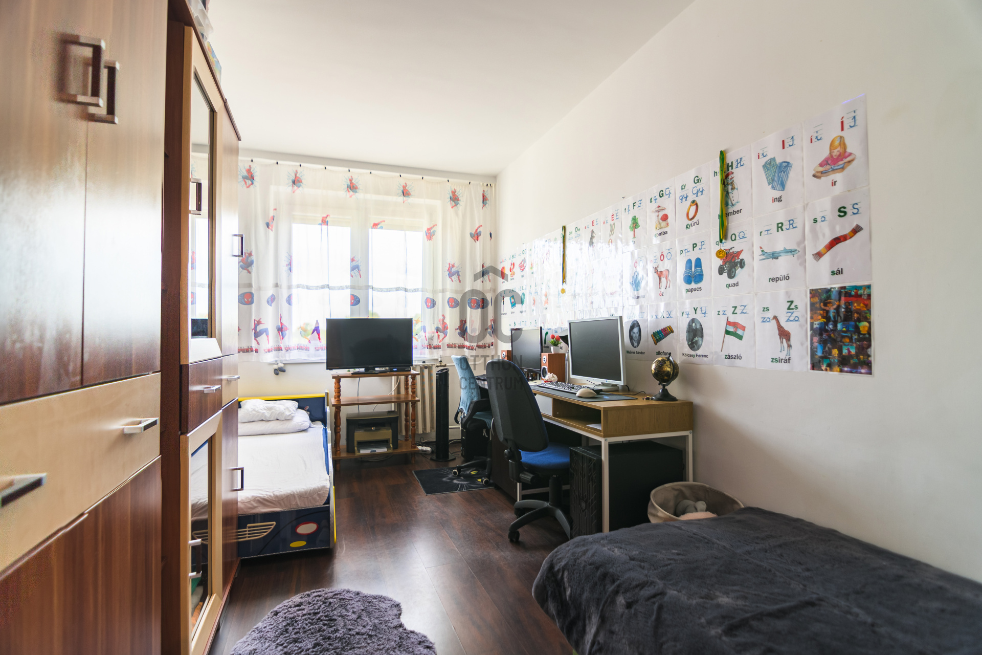 Gallery zoom image