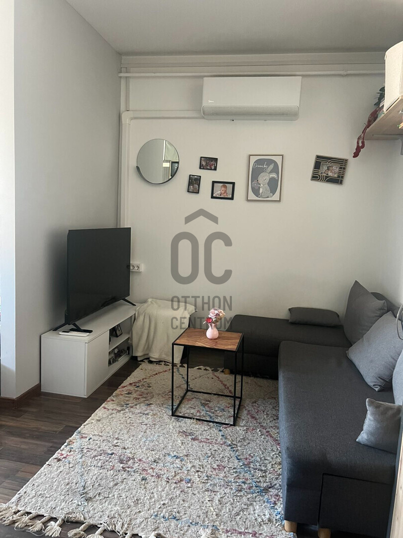 Gallery zoom image