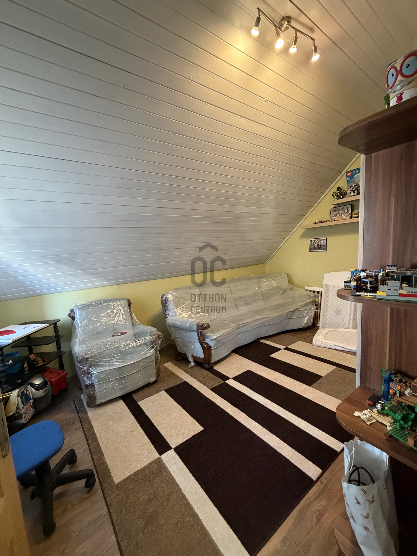 Gallery zoom image