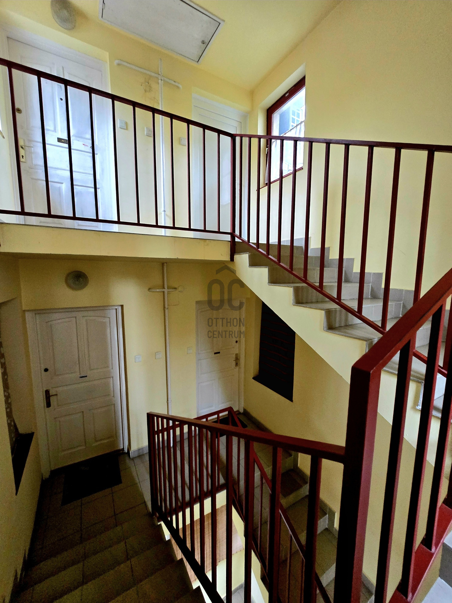 Gallery zoom image