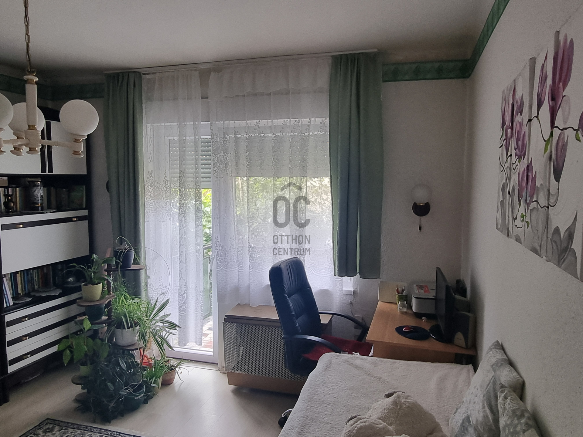 Gallery zoom image
