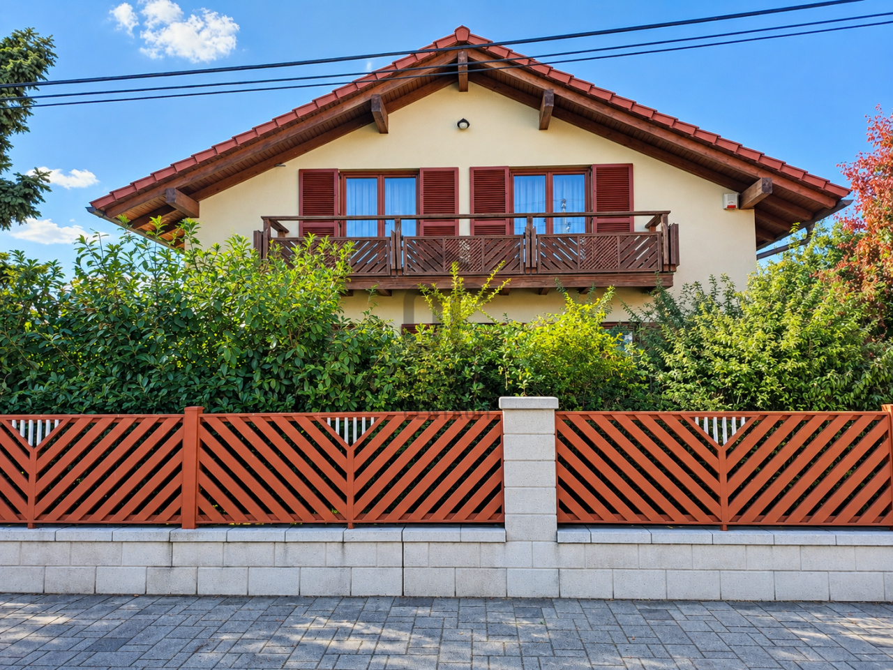 Gallery zoom image