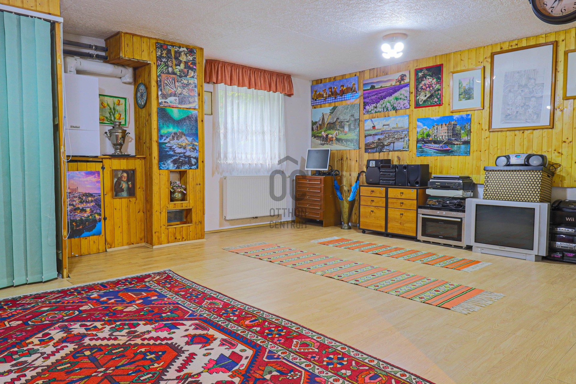 Gallery zoom image