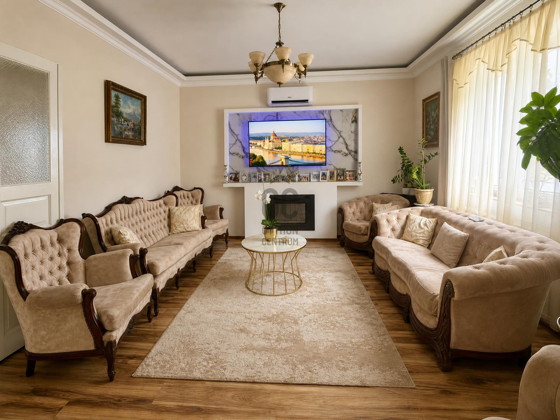 Gallery zoom image
