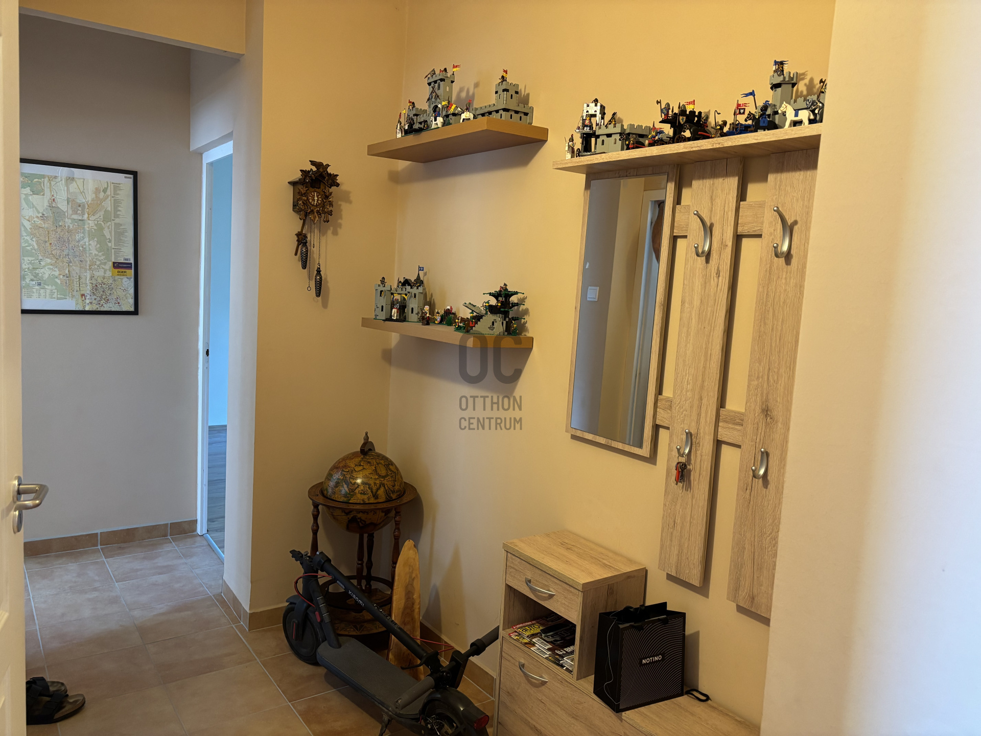 Gallery zoom image