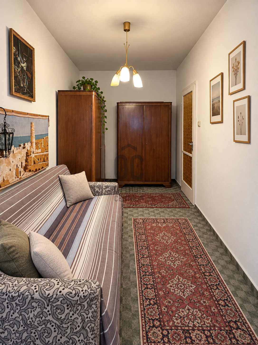 Gallery zoom image