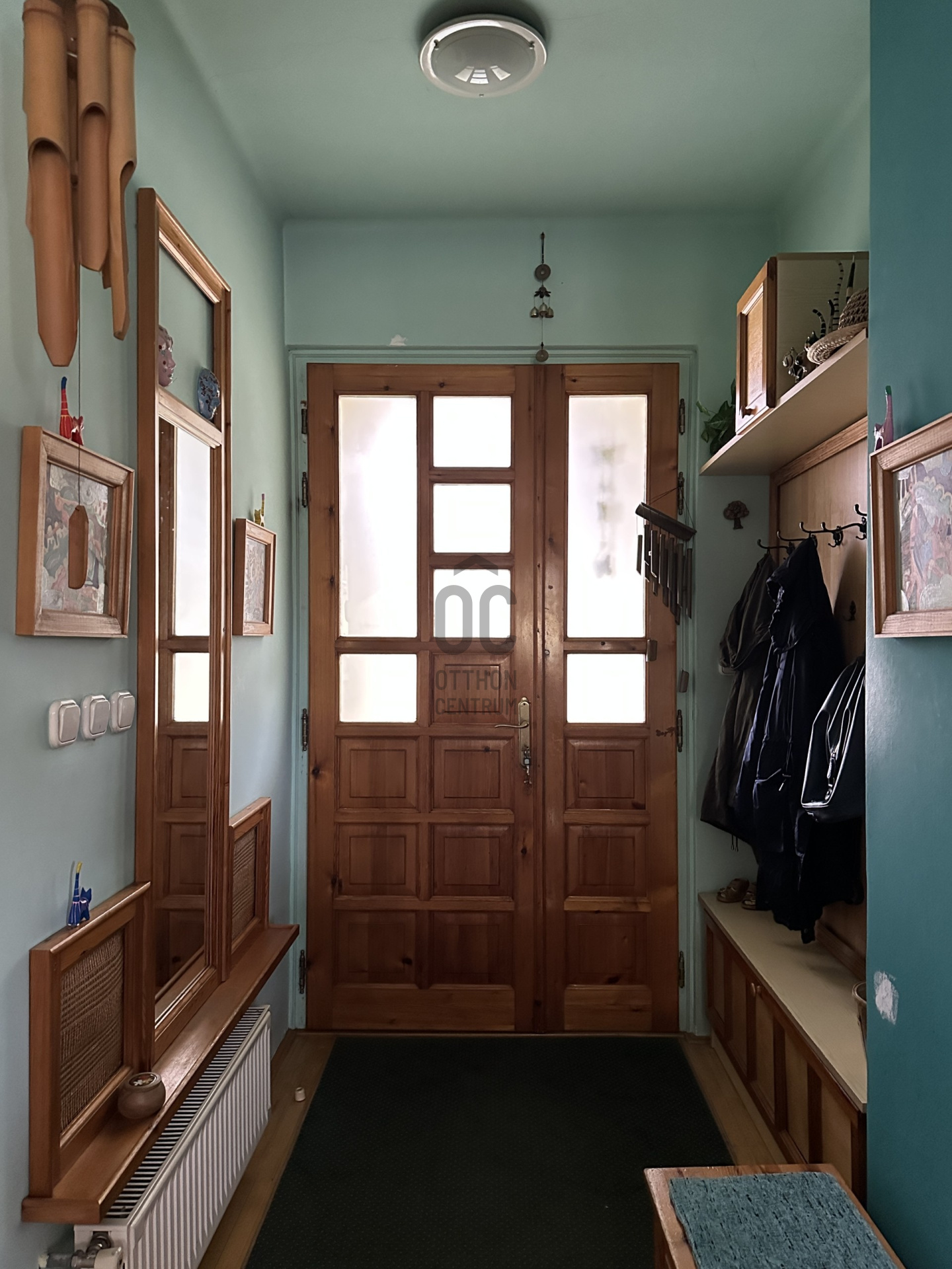 Gallery zoom image