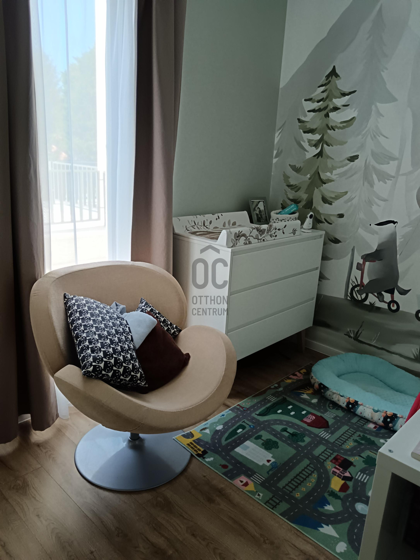 Gallery zoom image