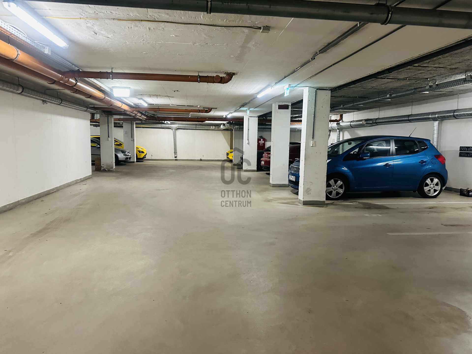 Gallery zoom image