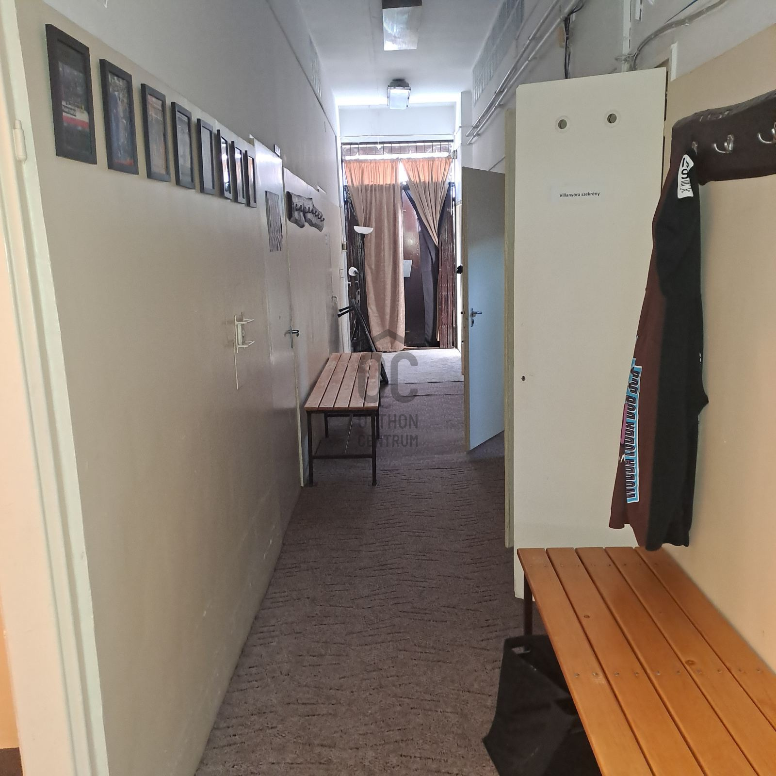 Gallery zoom image