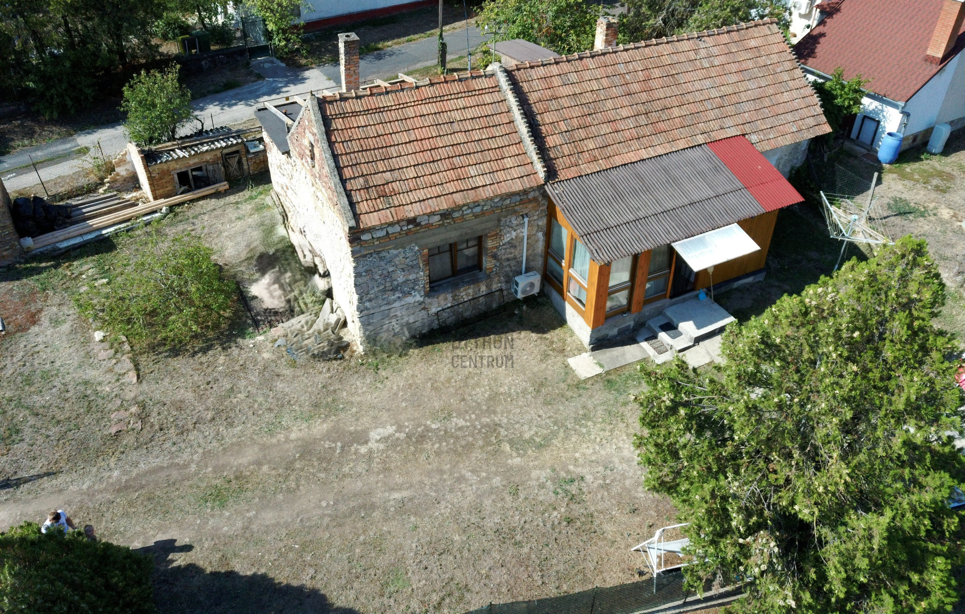 Gallery zoom image