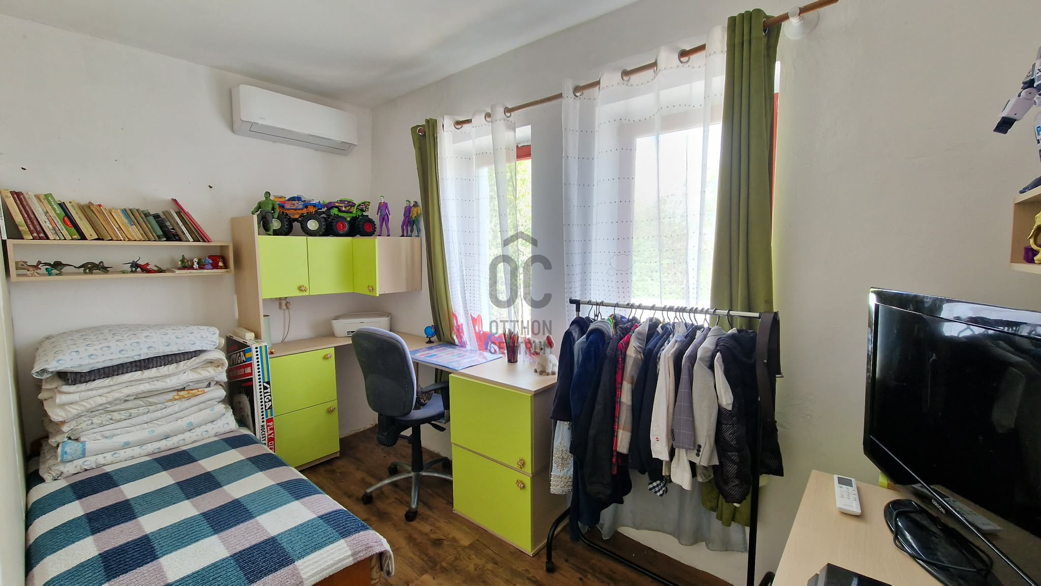 Gallery zoom image