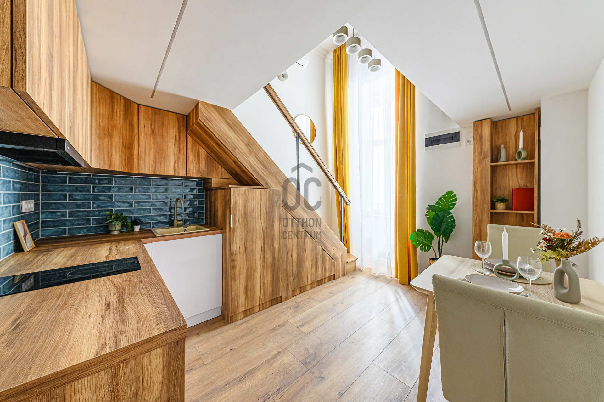 Gallery zoom image