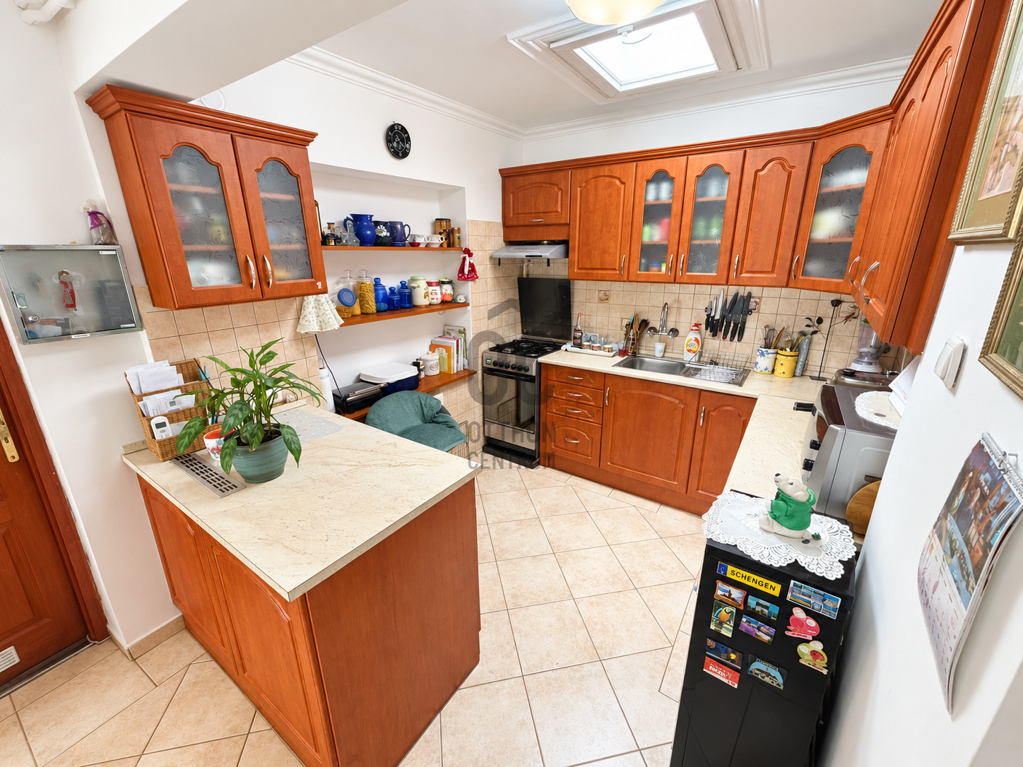 Gallery zoom image