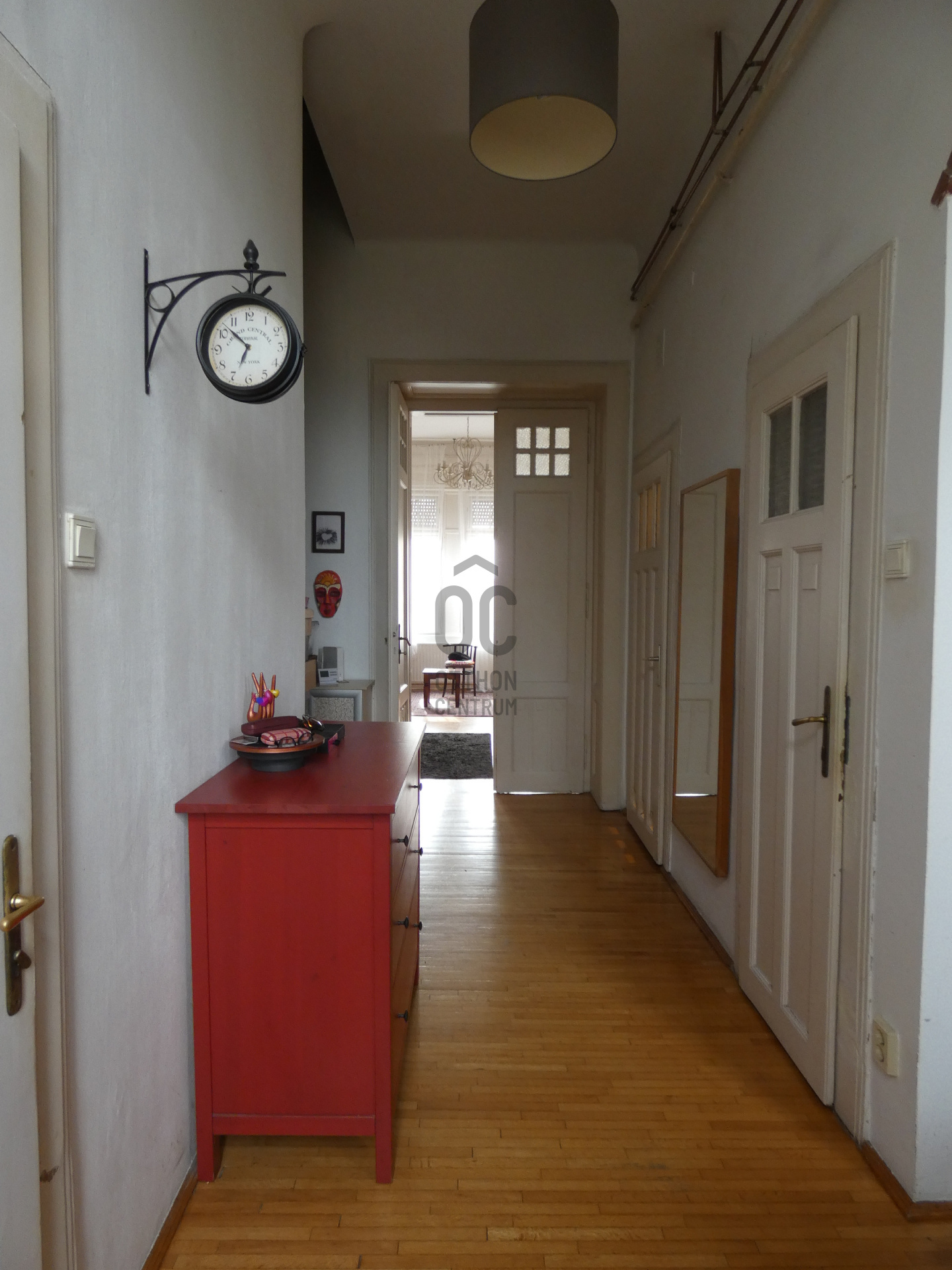 Gallery zoom image