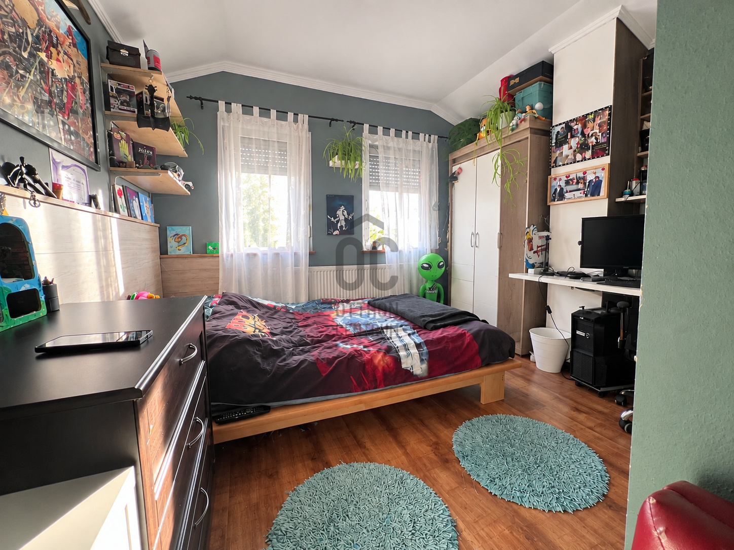 Gallery zoom image
