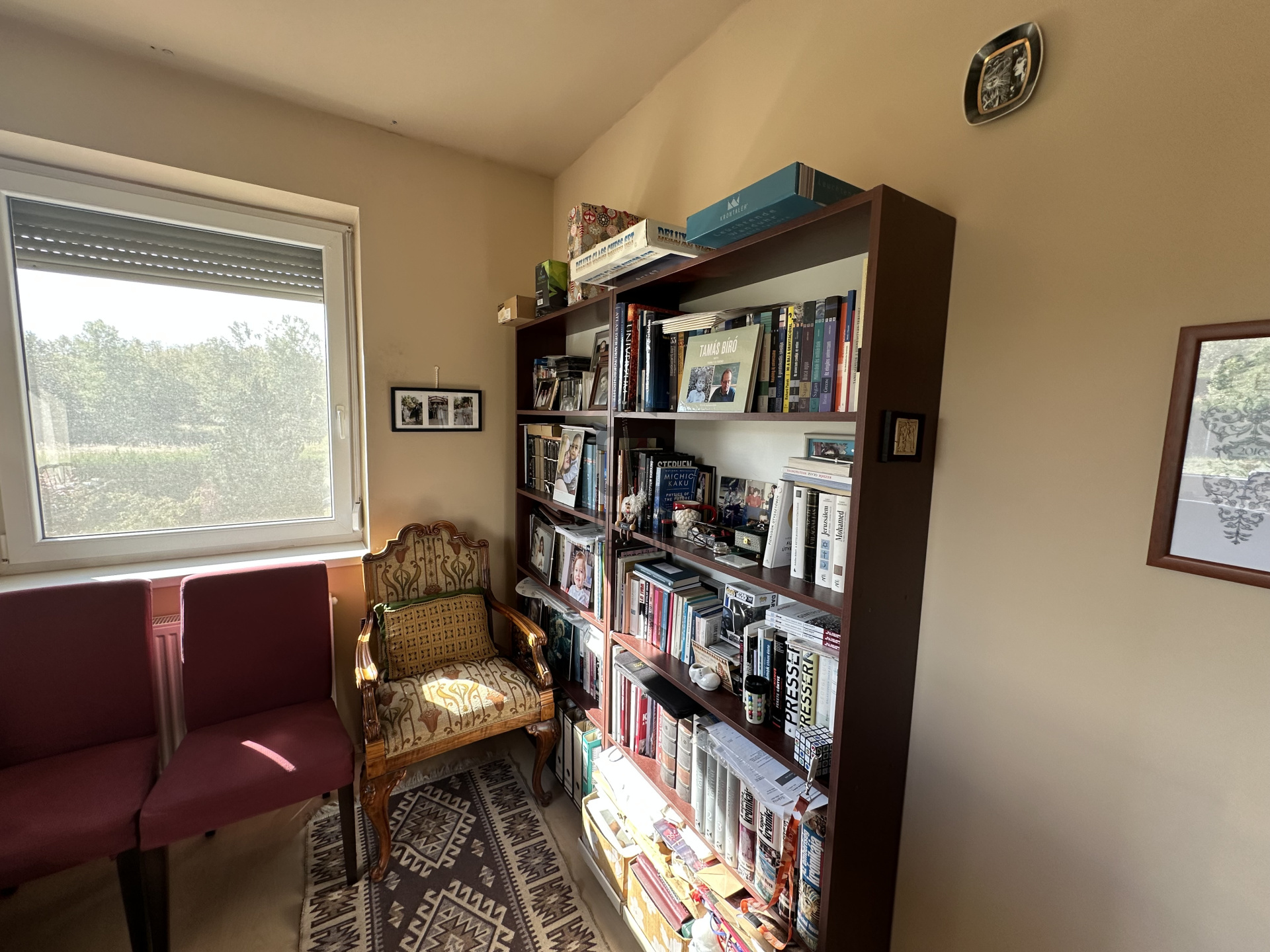 Gallery zoom image